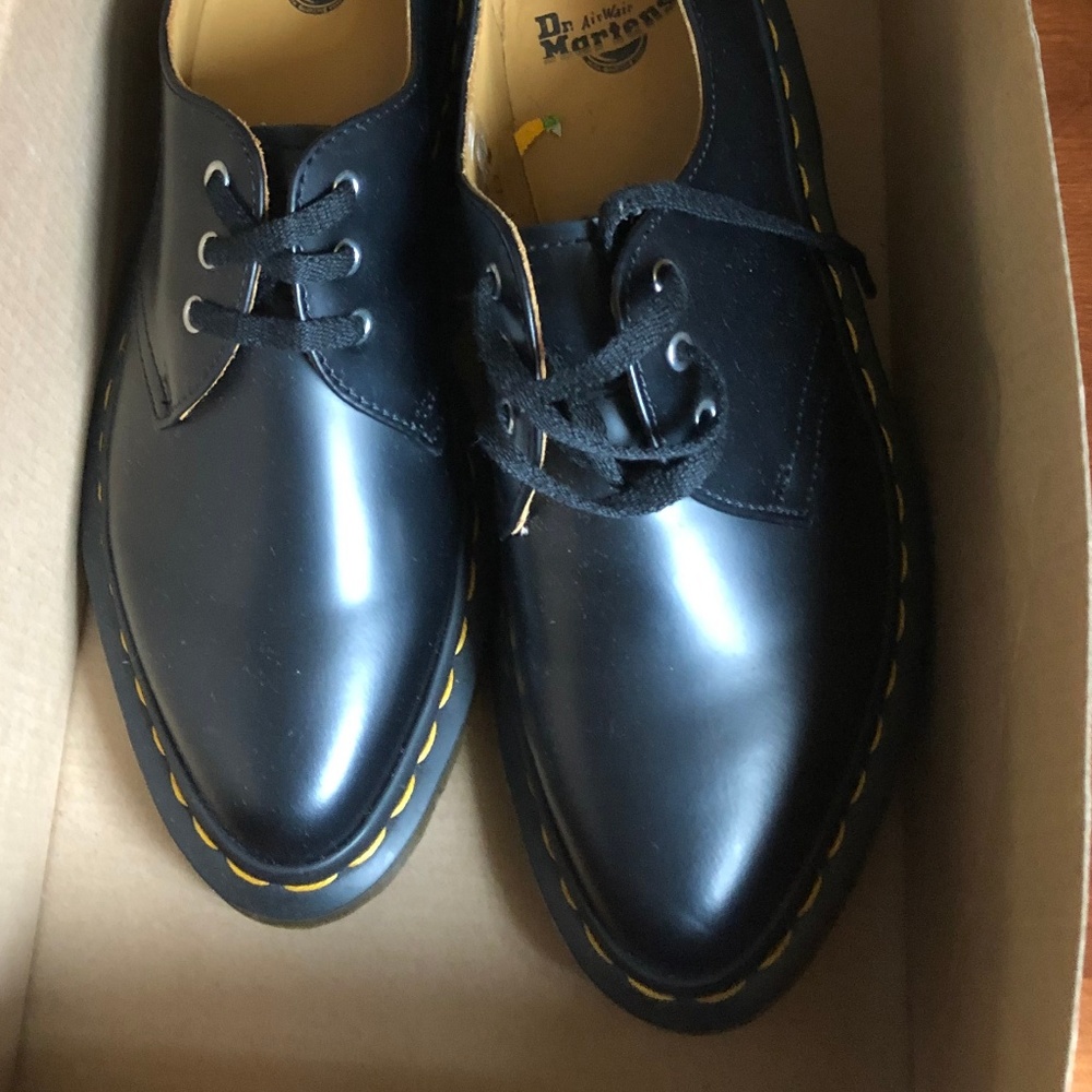 Dr. Martens Dupree Black Size 5